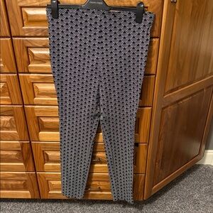 Michael Kors Women's Patterned Skinny Pants - Black and Gray